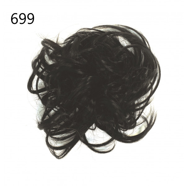 699